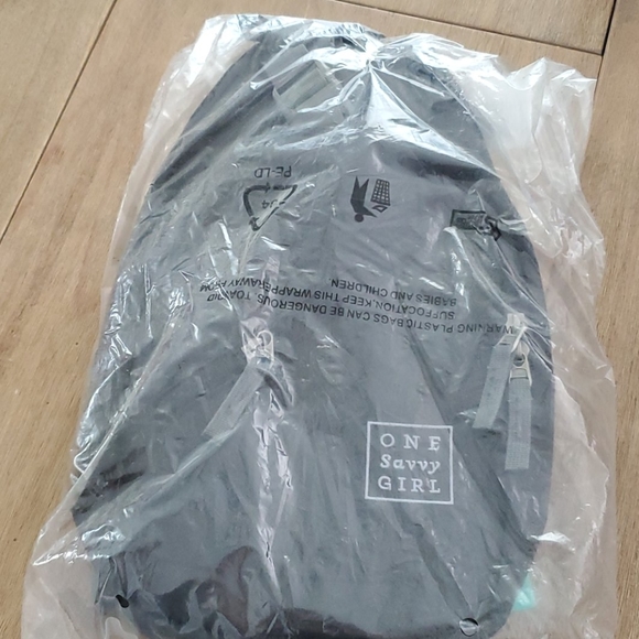 Brand new sling backpack with waist pack.   14 - Picture 8 of 13